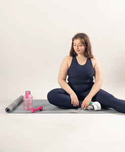 SUSTAINABLE BLUE RACER BACK SPORTS BRA, LEGGINGS WITH POCKETS FOR MEDIUM TO HIGH IMPACT